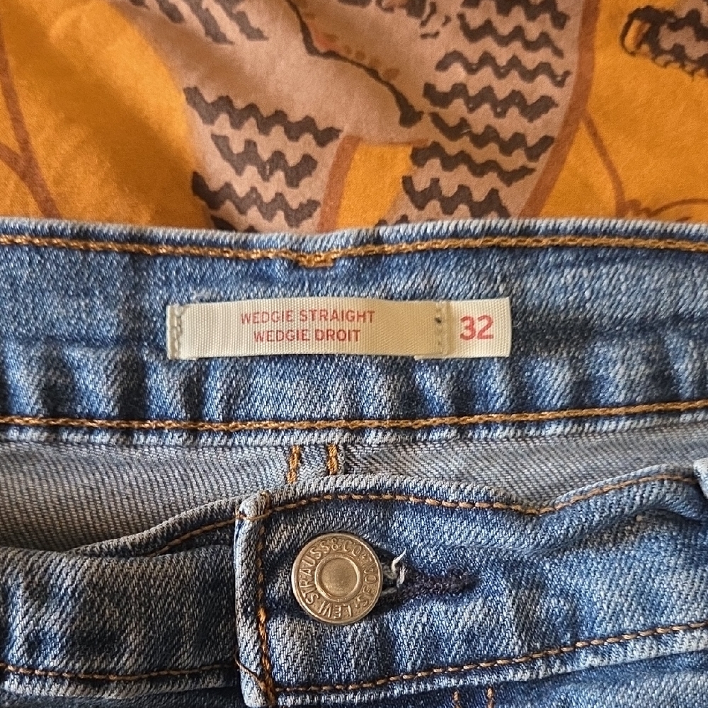 Levi's Blue Wedgie Straight Leg Jeans